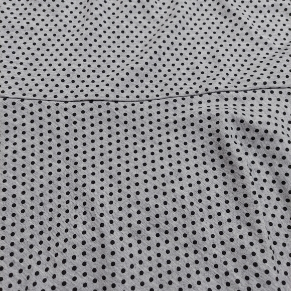 Torrid top with black mesh gray and black 4 - Picture 3 of 11